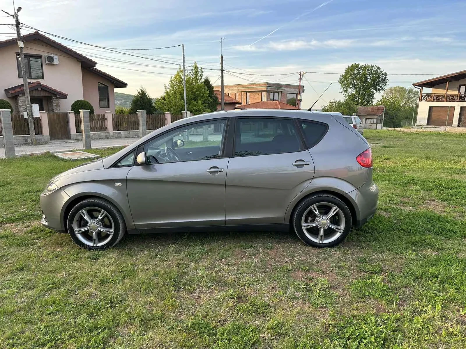 Seat Altea 2.0 TDI FR - изображение 7