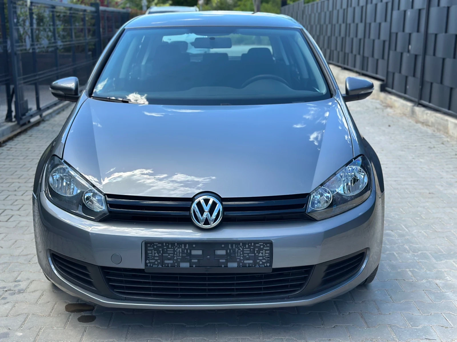VW Golf 6-2.0-TDI-110k.c - изображение 2