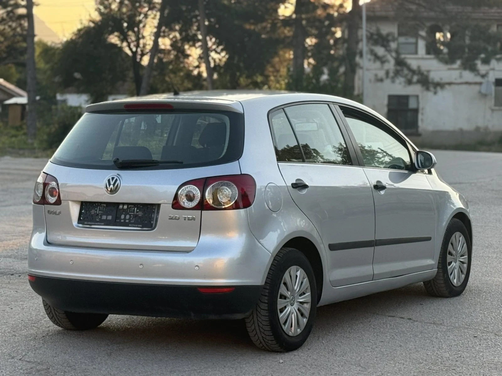 VW Golf Plus 2.0TDI - изображение 7