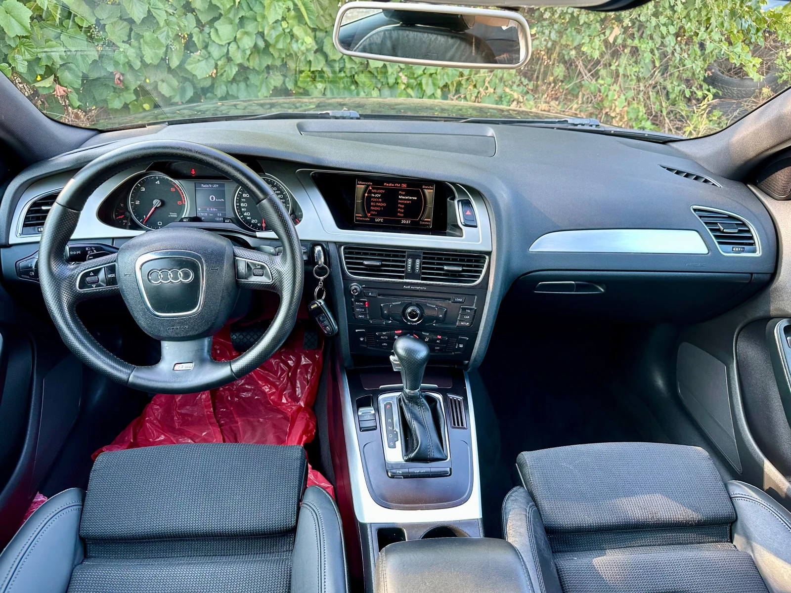 Audi A4 2.0 TDI 2xSline - изображение 8