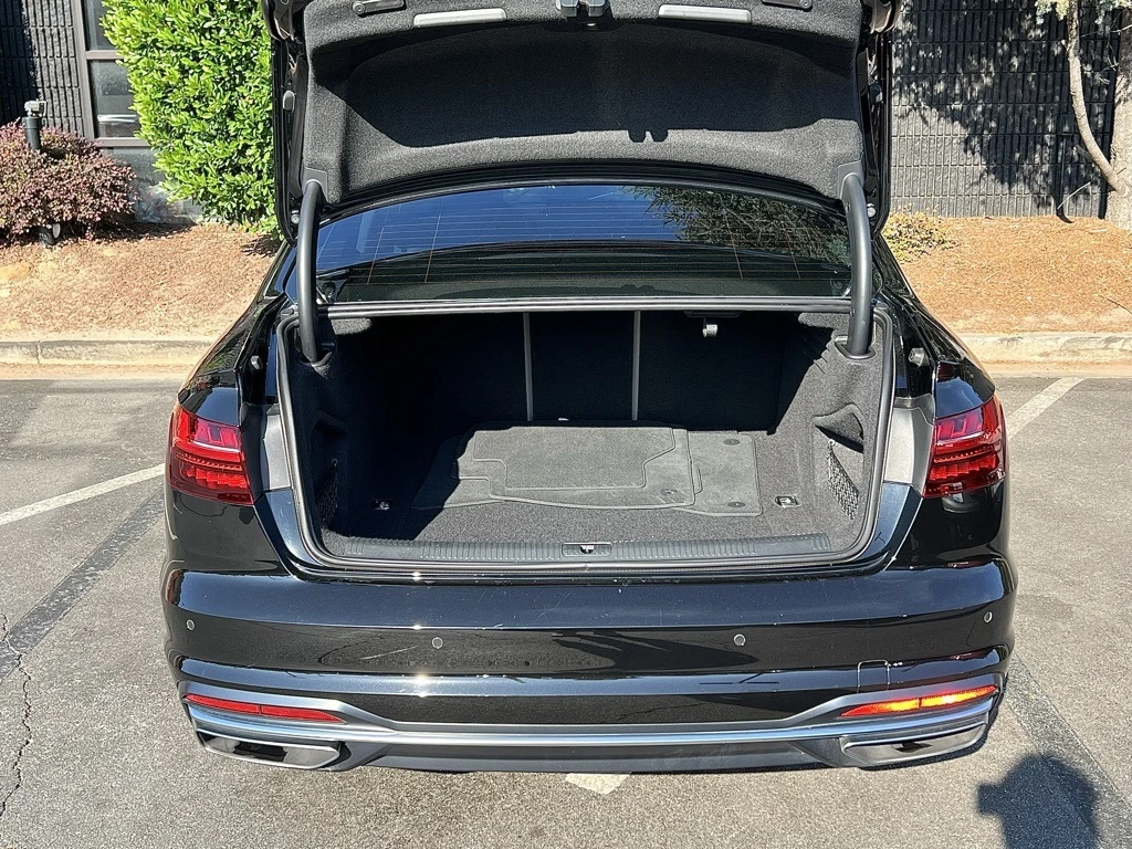 Audi A4 MATRIX* DISTRONIK* LANE ASSIST* 360* KEYLESS* DIGI - изображение 5