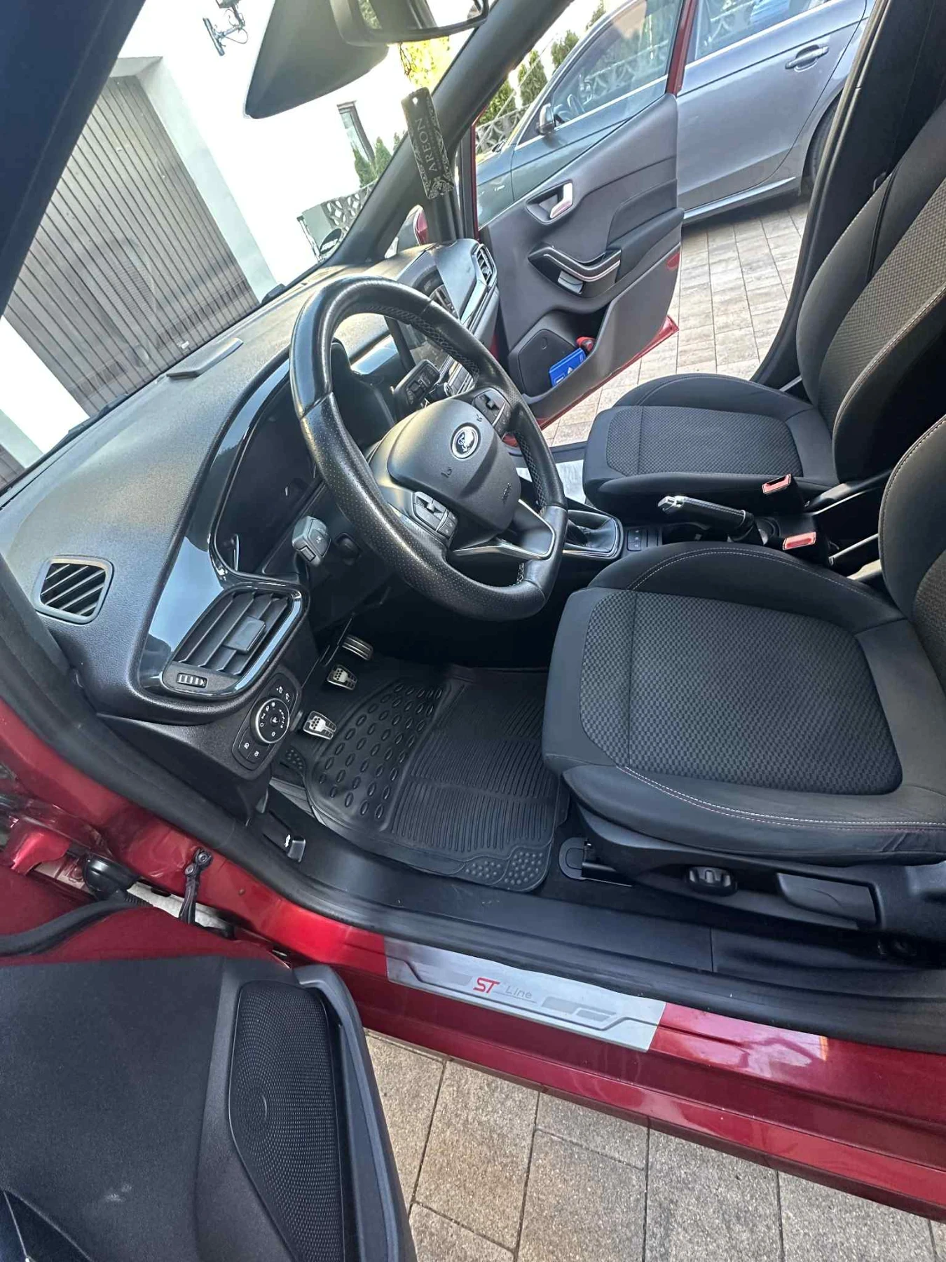 Ford Fiesta ST-line  - изображение 9