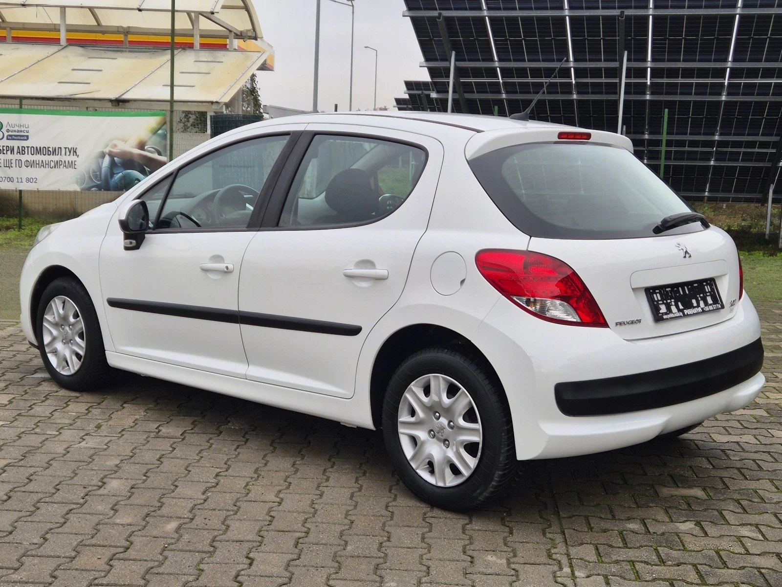 Peugeot 207 1.4газ/бензин 73к.с. - изображение 10