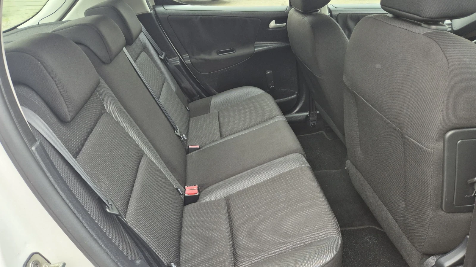 Peugeot 207 1.4/ 73.. | Mobile.bg   15