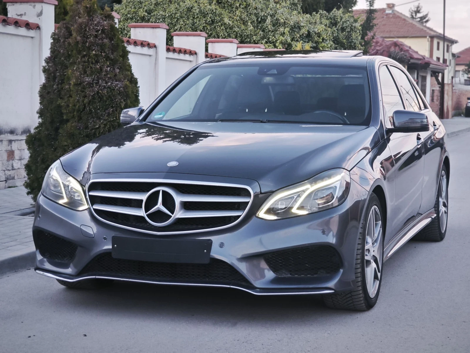 Mercedes-Benz E 350 AMG/Сменени Вериги/Подгрев/Задно/На Пружини, снимка 2 - Автомобили и джипове - 52900999