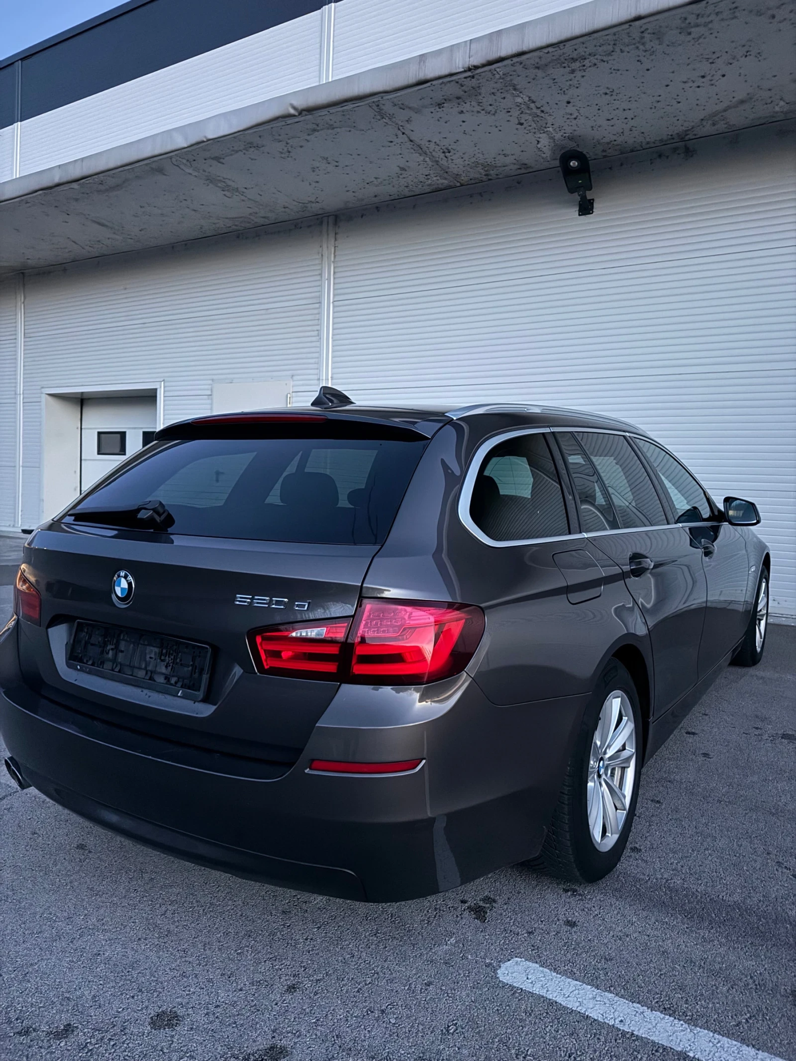 BMW 520 2.0 - изображение 4