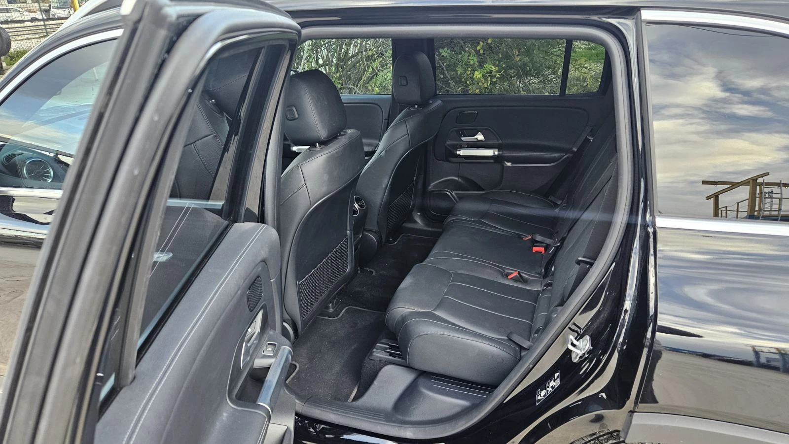 Mercedes-Benz EQB 250 +  - изображение 10