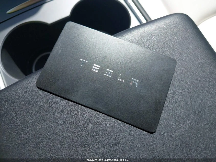 Tesla Model 3 Rear-Wheel Drive | Mobile.bg � ����������� 11
