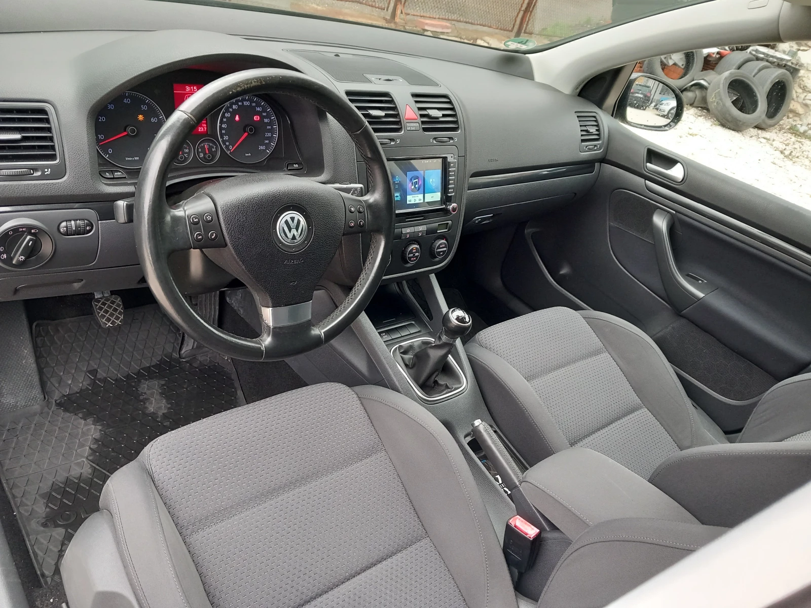 VW Golf 1.4 TSI NAVI 140кс 6 ск, снимка 10 - Автомобили и джипове - 54239688