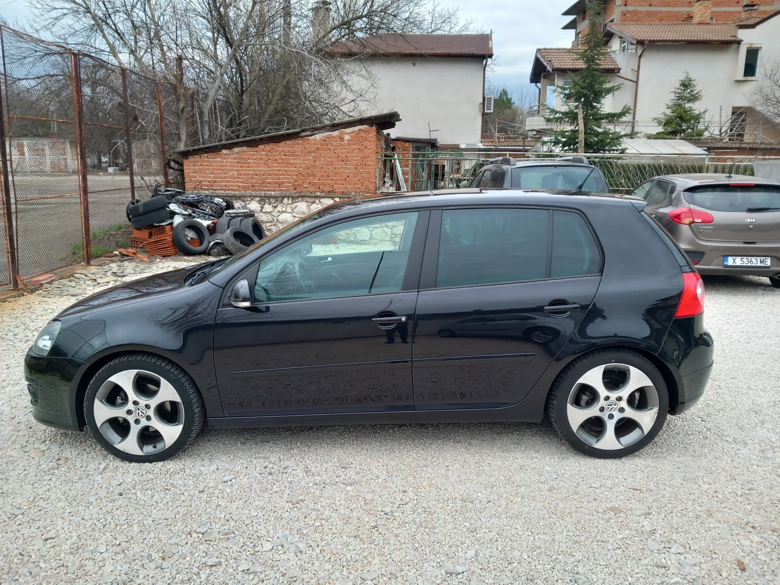 VW Golf 1.4 TSI NAVI 140кс 6 ск, снимка 2 - Автомобили и джипове - 54239688