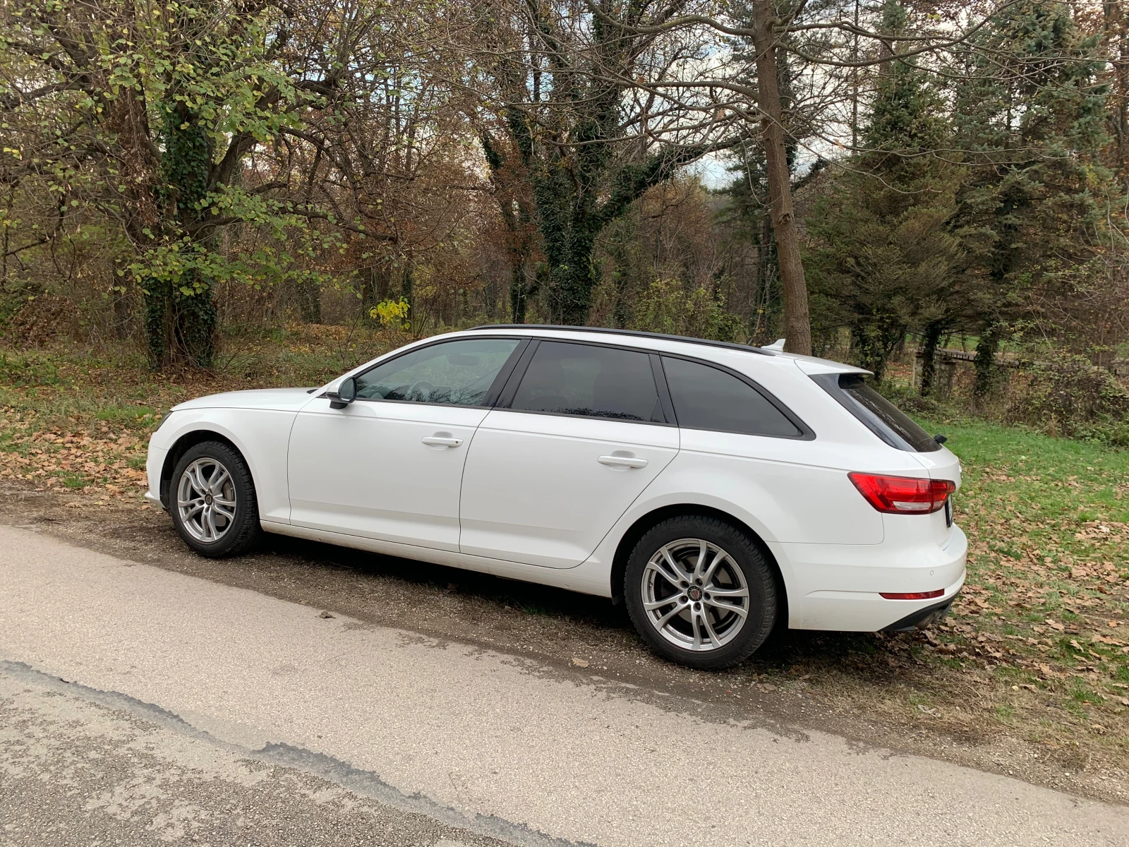 Audi A4, снимка 3 - Автомобили и джипове - 54733183