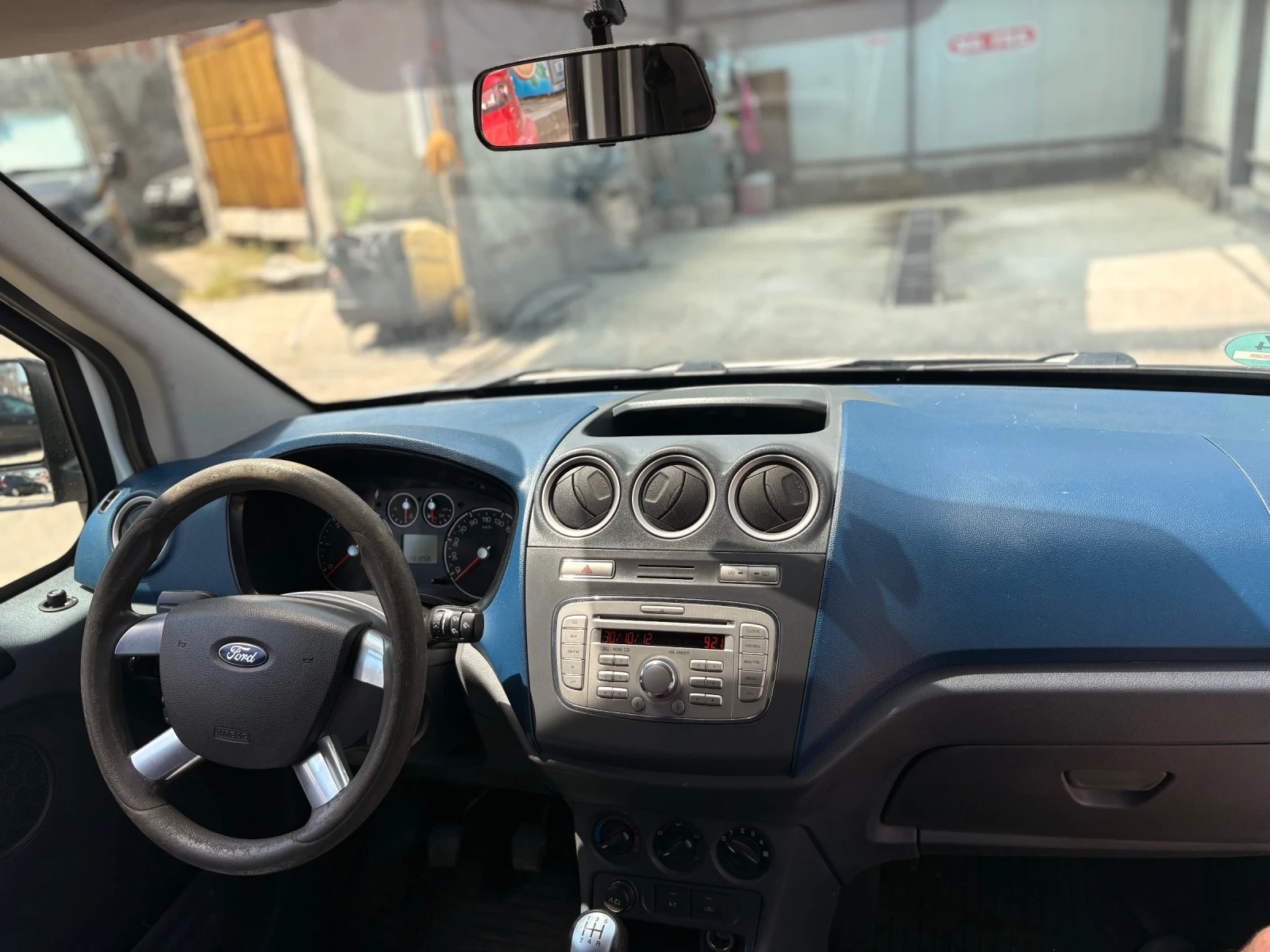 Ford Tourneo Connect, снимка 5 - Автомобили и джипове - 55123971