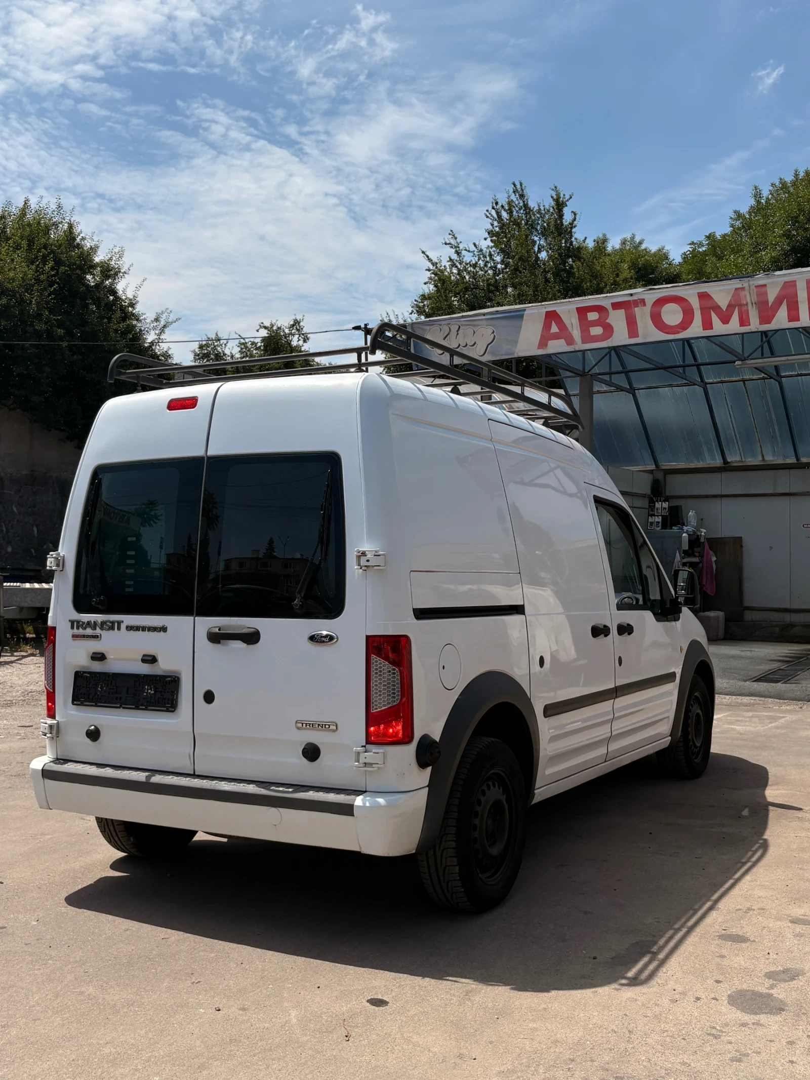 Ford Tourneo Connect, снимка 3 - Автомобили и джипове - 55123971