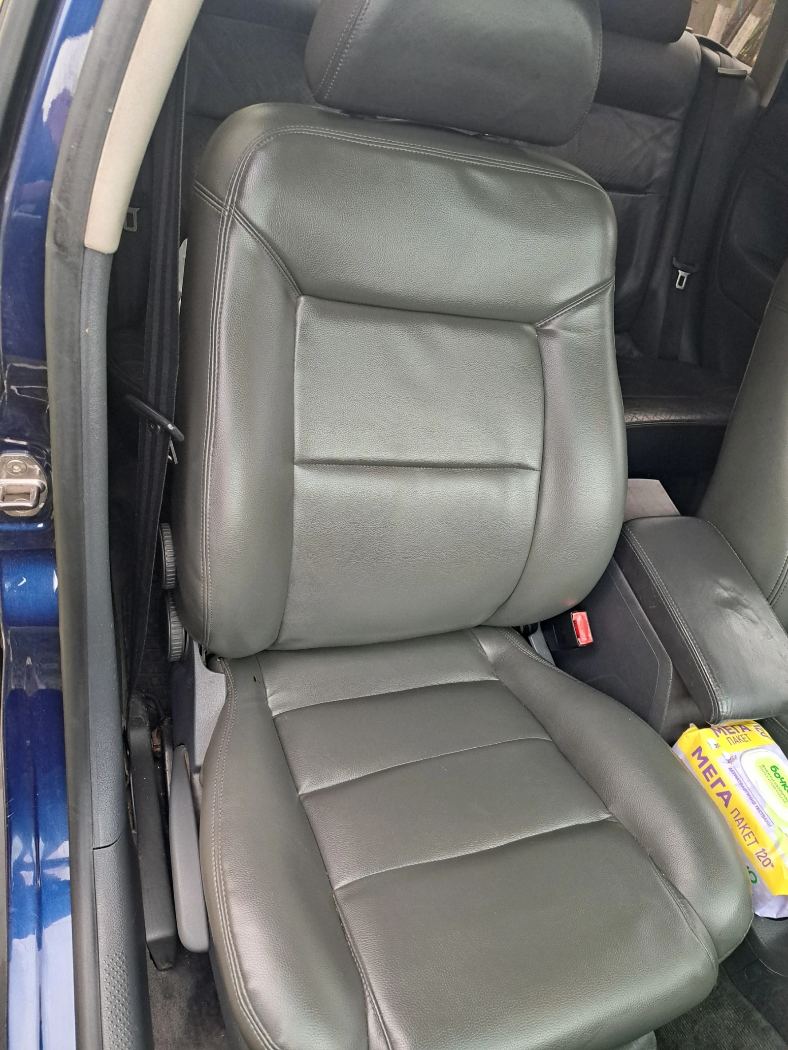 VW Passat 1.9, снимка 8 - Автомобили и джипове - 55154320