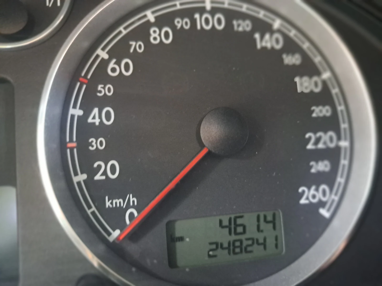 VW Passat 1.9, снимка 11 - Автомобили и джипове - 55154320