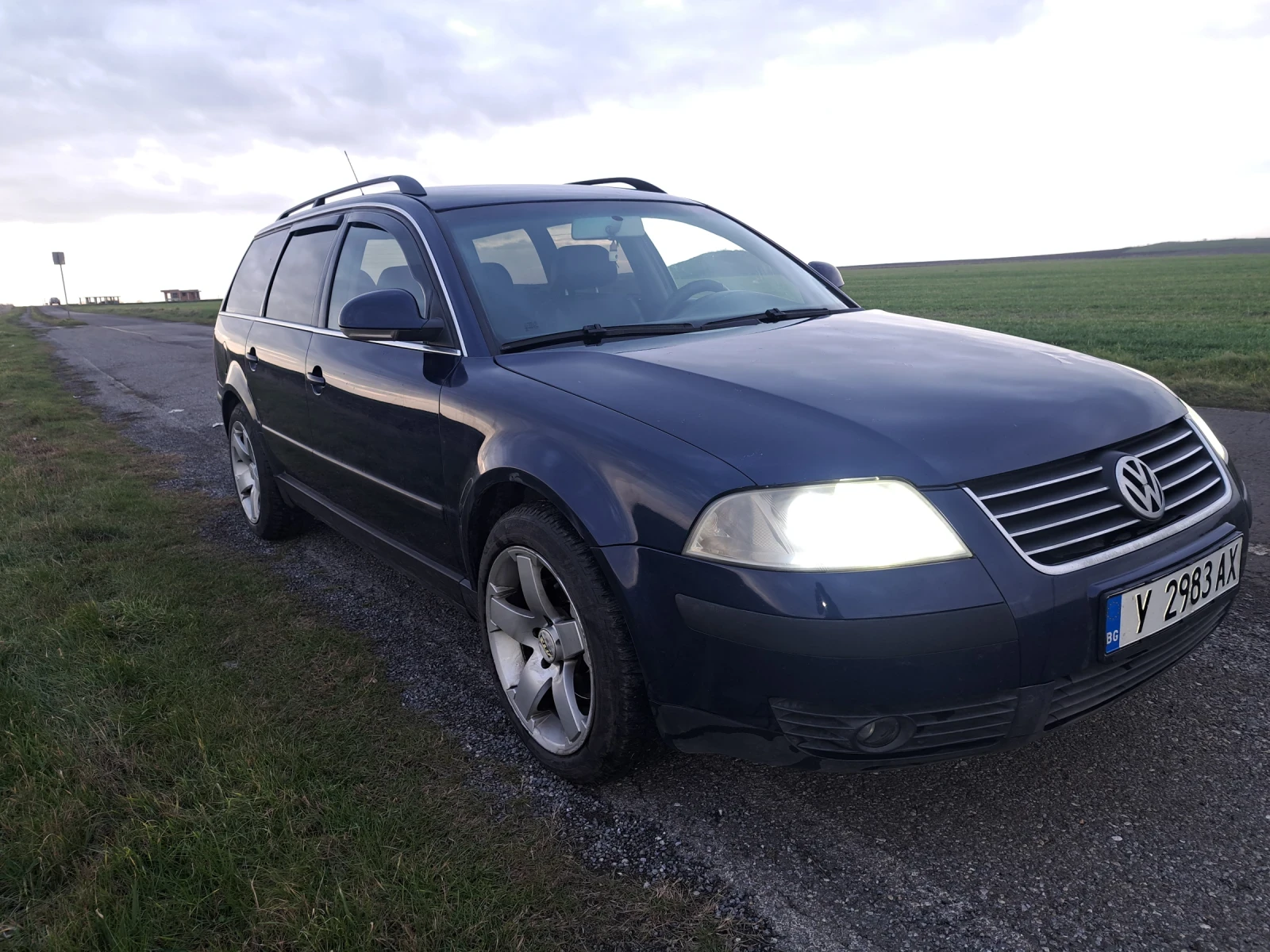 VW Passat 1.9, снимка 5 - Автомобили и джипове - 55154320