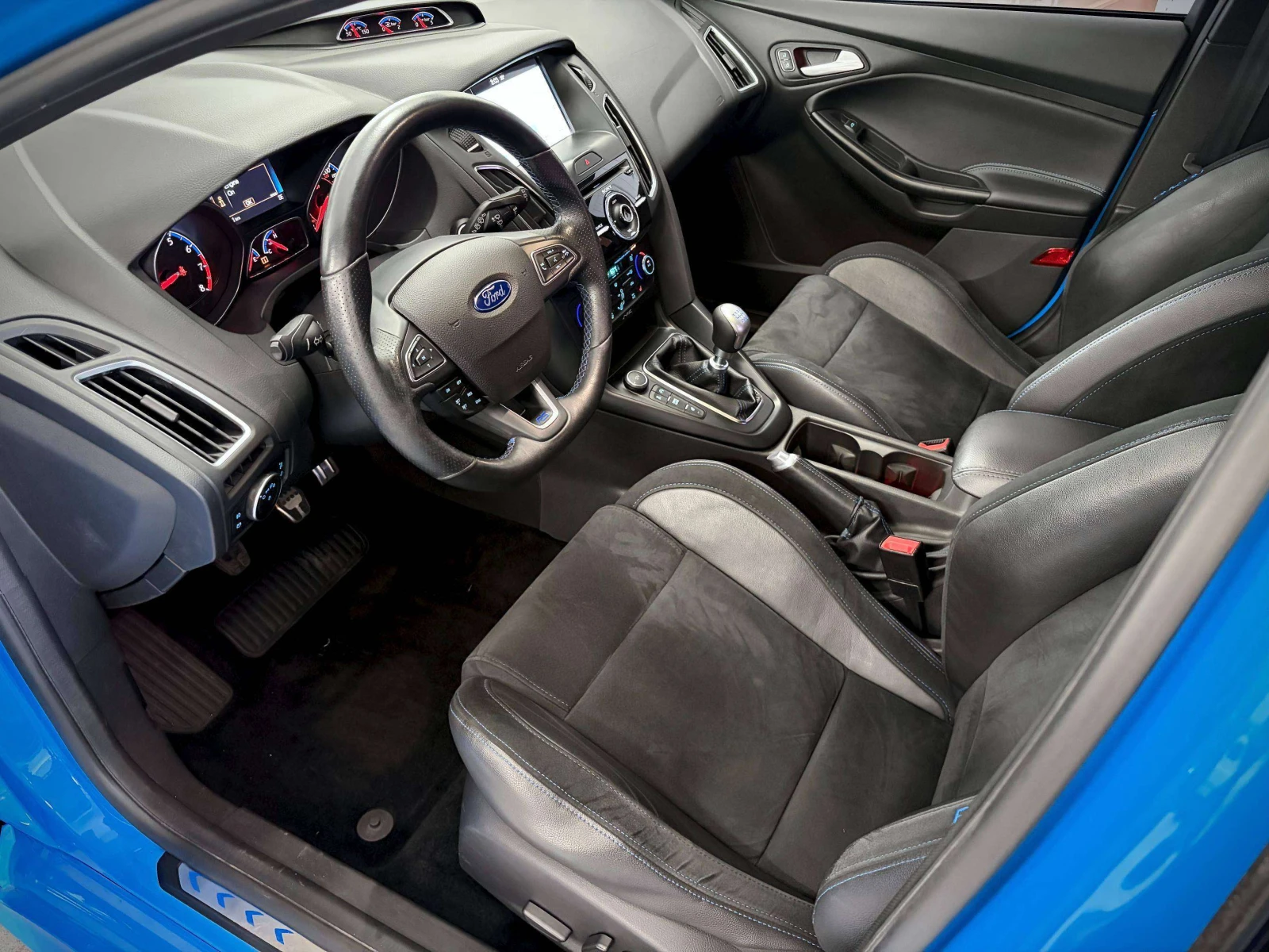 Ford Focus RS 4X4 , НОВ СЪЕДИНИТЕЛ , ЦЕНА до БГ, снимка 11 - Автомобили и джипове - 55269380