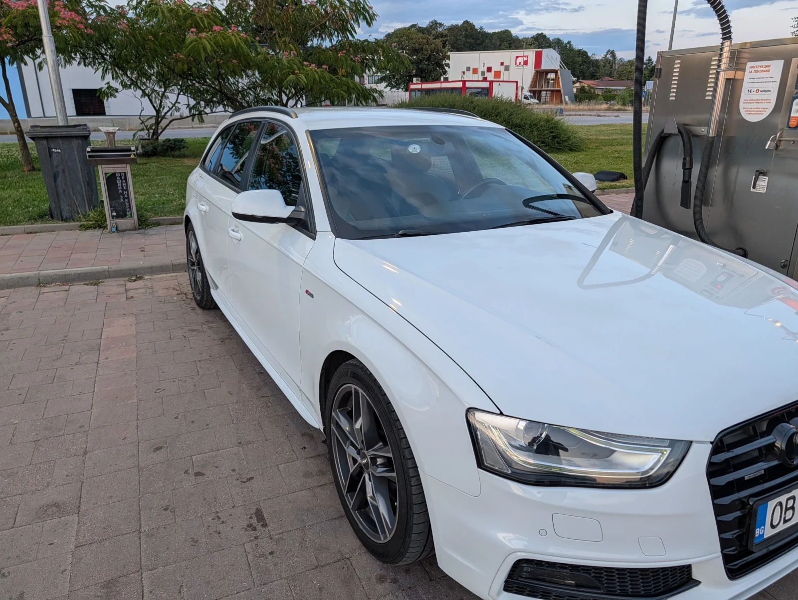 Audi A4 S-line Quattro 
