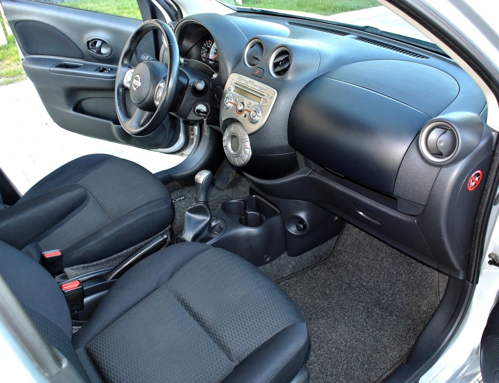 Nissan Micra 1.2* КЛИМАТРОНИК* ЕВРО 5В* АВТОПИЛОТ* РЕГИСТРИРАН*, снимка 10 - Автомобили и джипове - 55534489