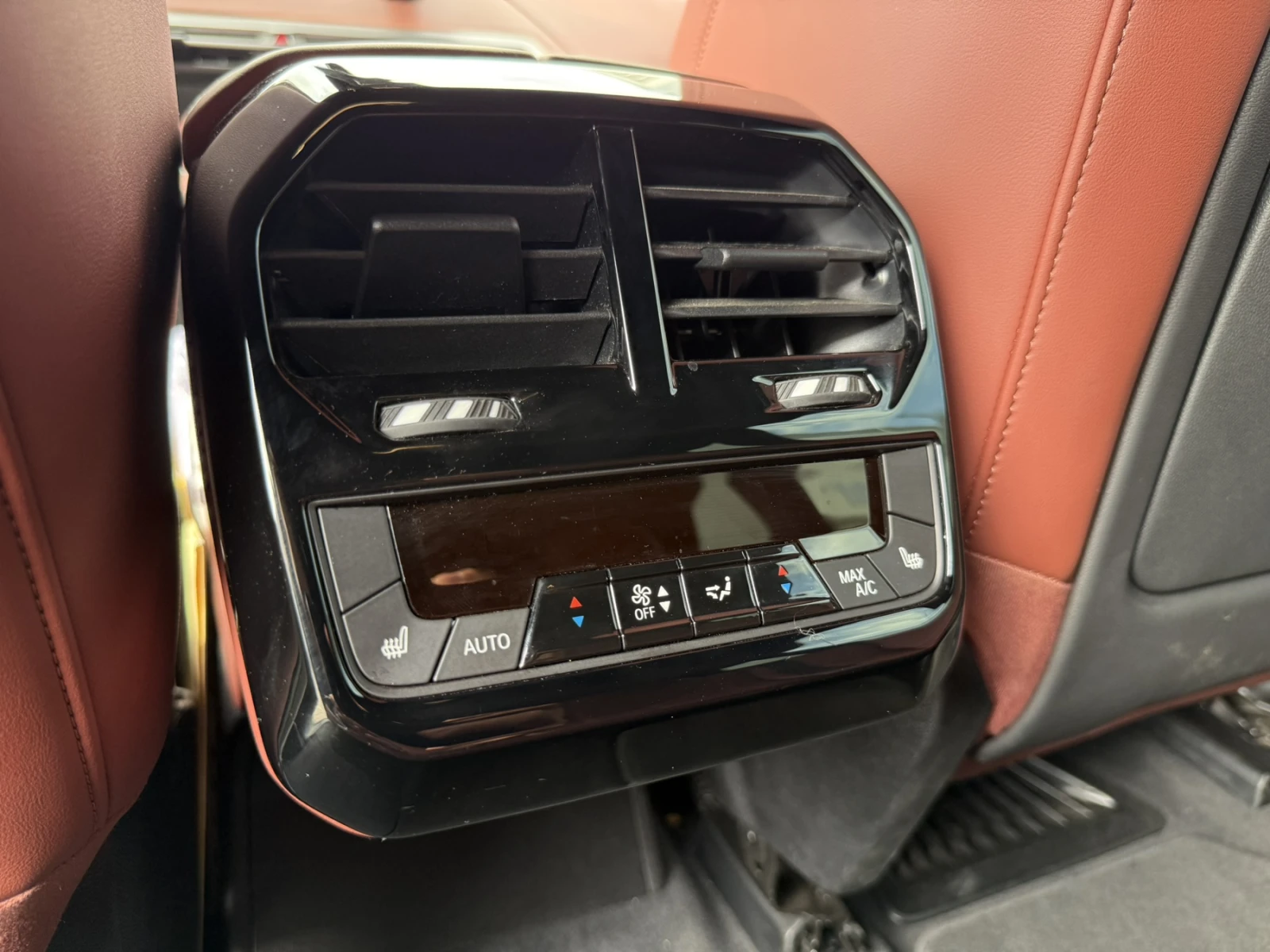 BMW iX I20 | Mobile.bg � ����������� 10