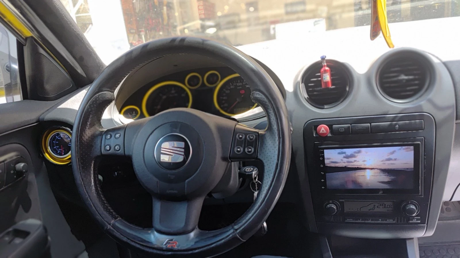Seat Ibiza 1.9 TDI ASZ, снимка 8 - Автомобили и джипове - 55854851