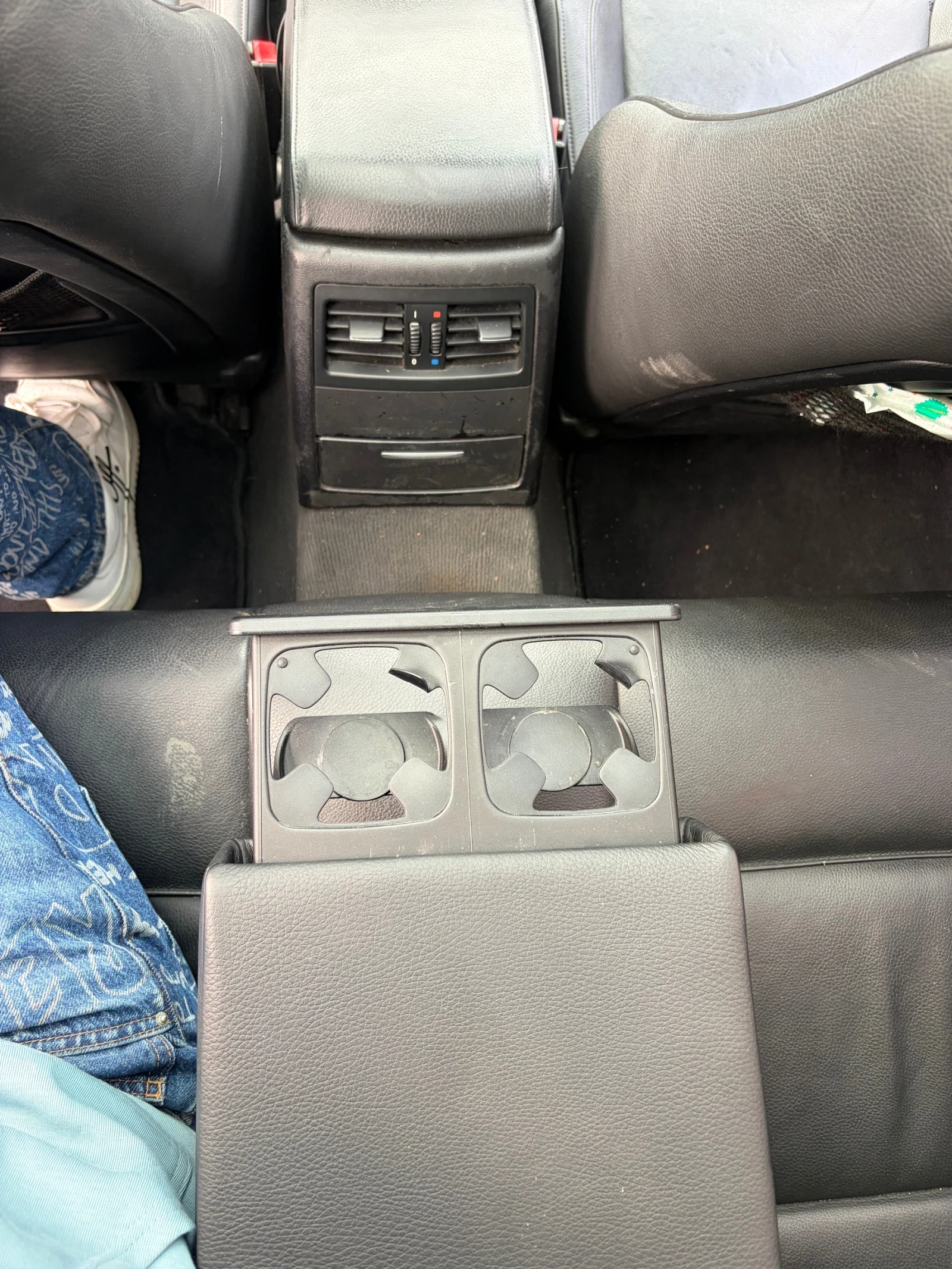 BMW 330, снимка 14 - Автомобили и джипове - 56696619