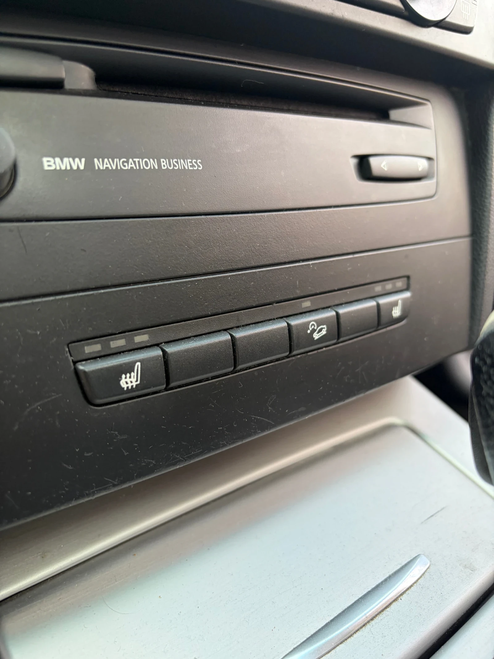 BMW 330, снимка 12 - Автомобили и джипове - 56696619