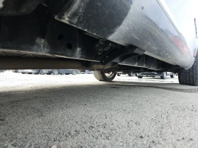 Jeep Grand Wagoneer 6.4 * HeadUp* 7 Места* Без Инцидент* Става на Газ, снимка 17