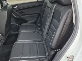 VW Tiguan * HIGHLINE* FULL DIGITAL * 2 КЛЮЧА * ПАНОРАМА * , снимка 12