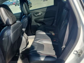 Jeep Cherokee * TRAILHAWK * CARFAX * АВТОКРЕДИТ * , снимка 12