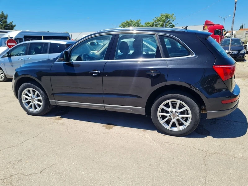 Audi Q5 2.0tdi , снимка 4 - Автомобили и джипове - 46219563