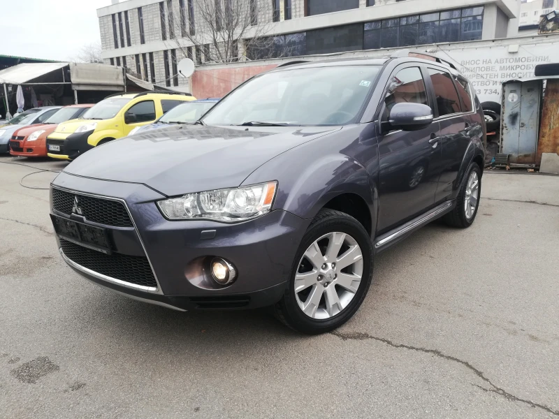 Mitsubishi Outlander 2.2 DID, снимка 3 - Автомобили и джипове - 48871136