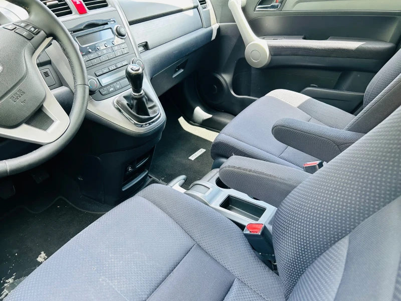 Honda Cr-v 2.2 d, снимка 10 - Автомобили и джипове - 50486741