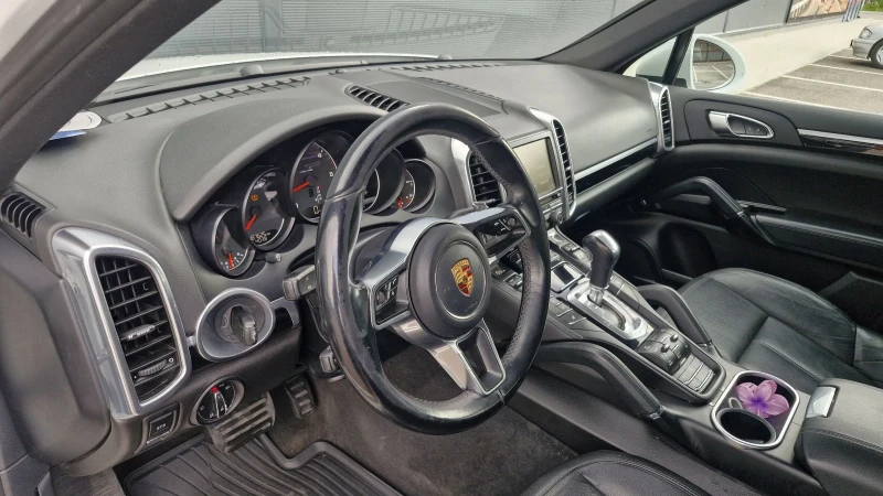 Porsche Cayenne EURO 6 b, снимка 8 - Автомобили и джипове - 51052681