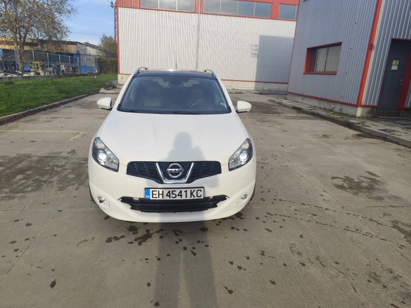 Nissan Qashqai Nissan Qashqai 4?4 Facelift + NAVI+ PANORAMA+ KOJA, снимка 2 - Автомобили и джипове - 52755769
