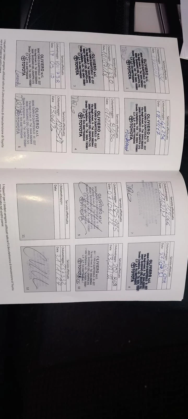 Toyota Rav4 2.0 D4D, снимка 16 - Автомобили и джипове - 53880188