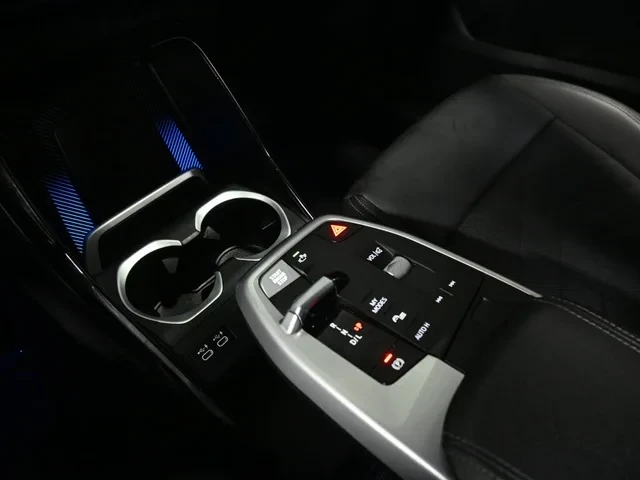 BMW X1 xDrive28i AWD, снимка 15 - Автомобили и джипове - 54423143