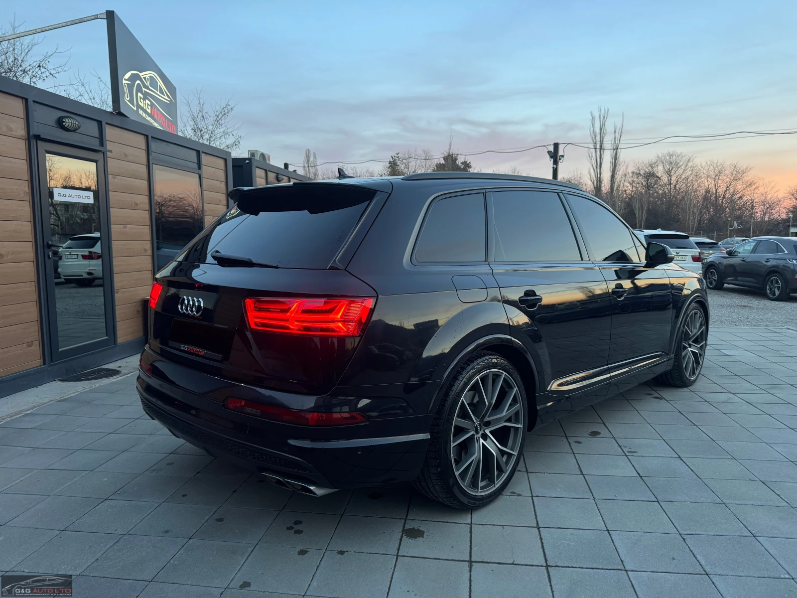 Audi SQ7 4.0 TDI/435HP/360/PANO/NAVI/BOSE/906а - изображение 6