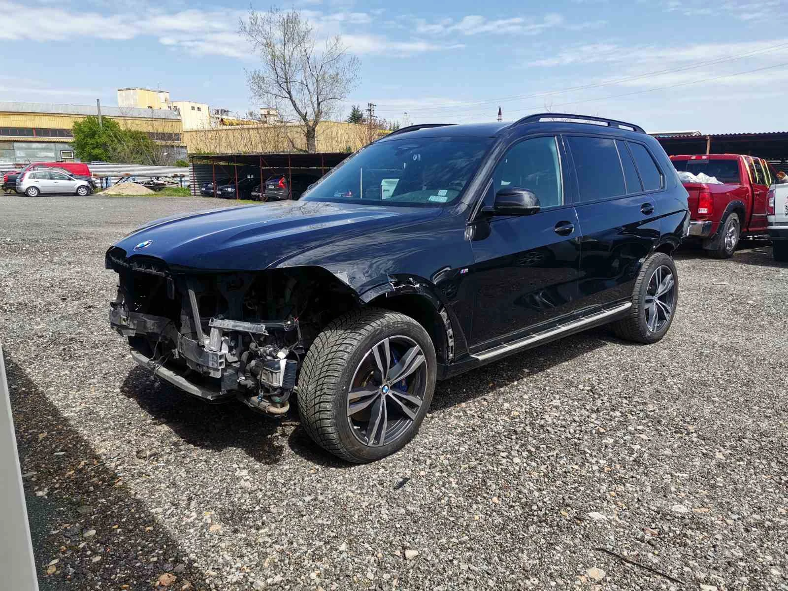 BMW X7  xDrive 40i - изображение 3