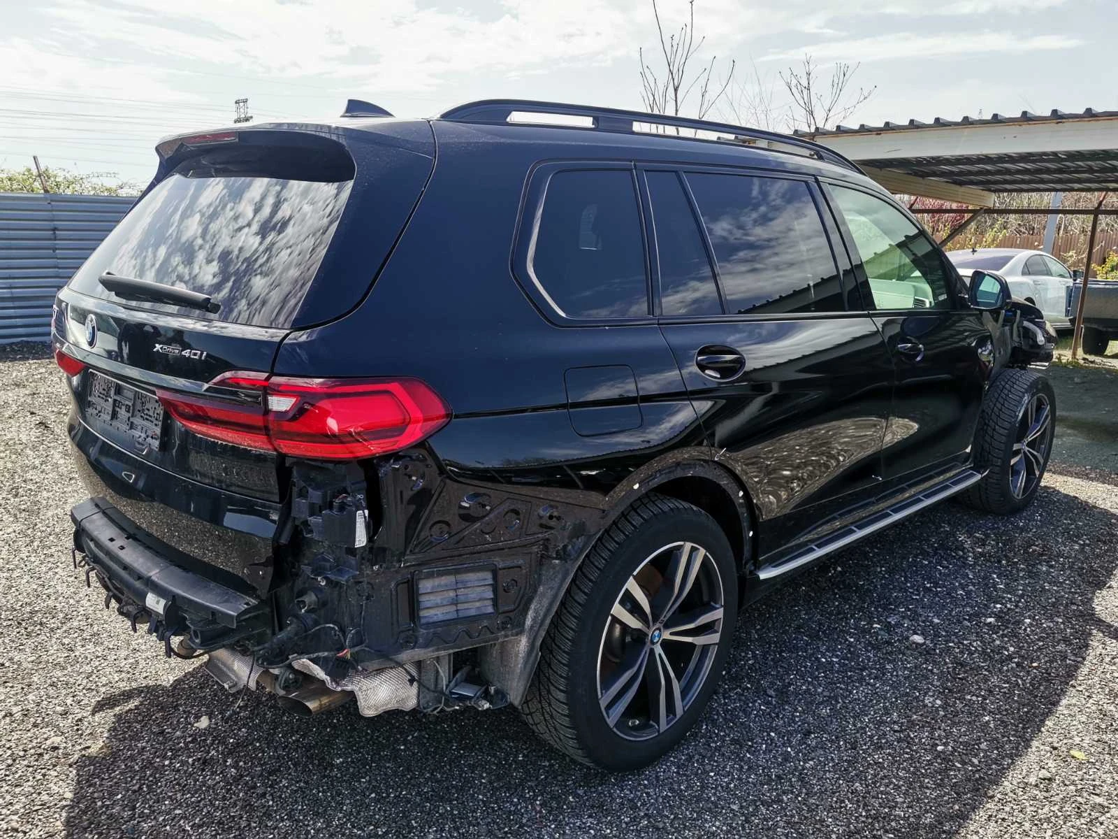 BMW X7  xDrive 40i - изображение 6