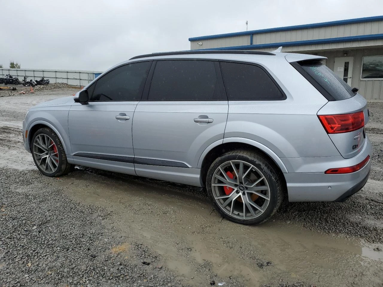 Audi Q7 PRESTIGE* BOSE* ПОДГЕВ* ОБДУХВАНЕ* 7 SEAT* PANO*  - изображение 2