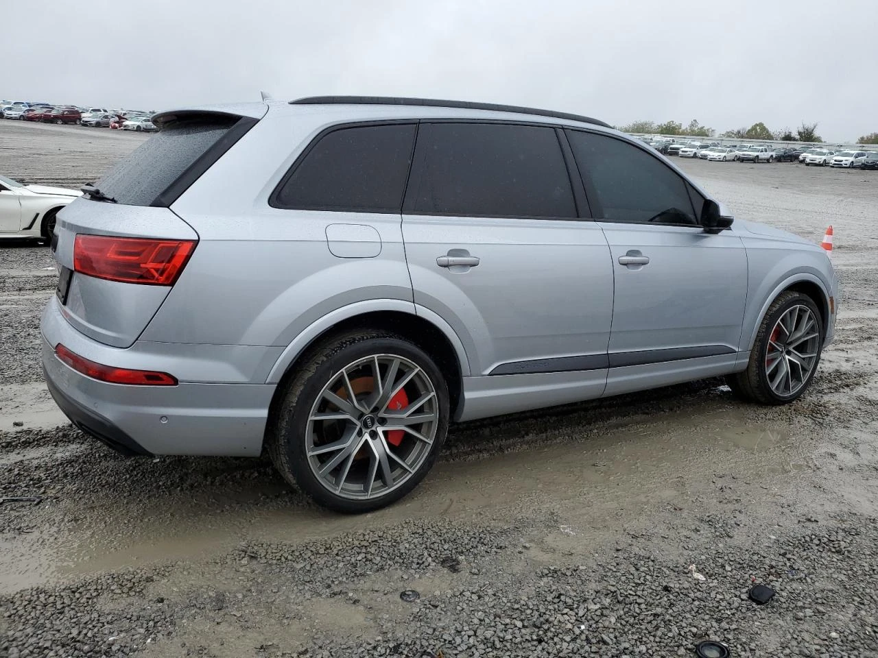 Audi Q7 PRESTIGE* BOSE* ПОДГЕВ* ОБДУХВАНЕ* 7 SEAT* PANO*  - изображение 3