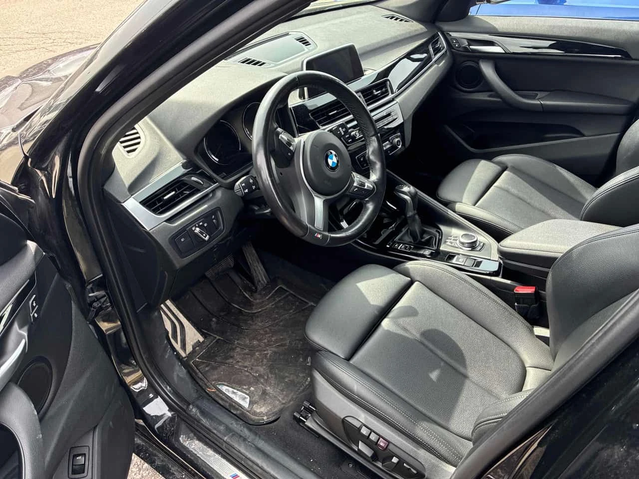 BMW X1  xDrive28i М Пакет /CAMERA/ПОДГРЕВИ, снимка 5 - Автомобили и джипове - 53978043