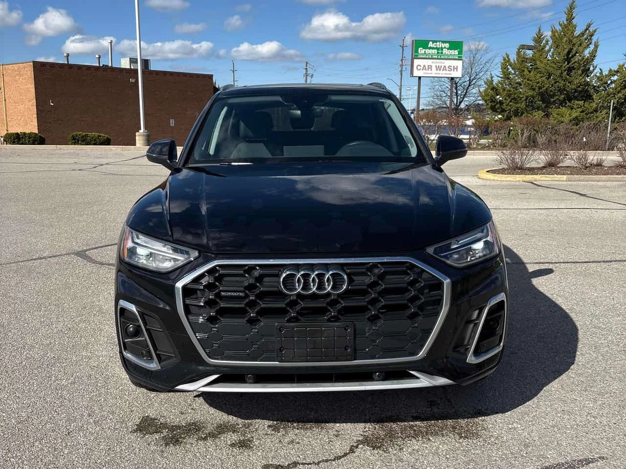 Audi Q5 Progressiv| DISTRONIC| ПОДГРЕВИ| ПАНО| 2 КЛЮЧА, снимка 2 - Автомобили и джипове - 54273253