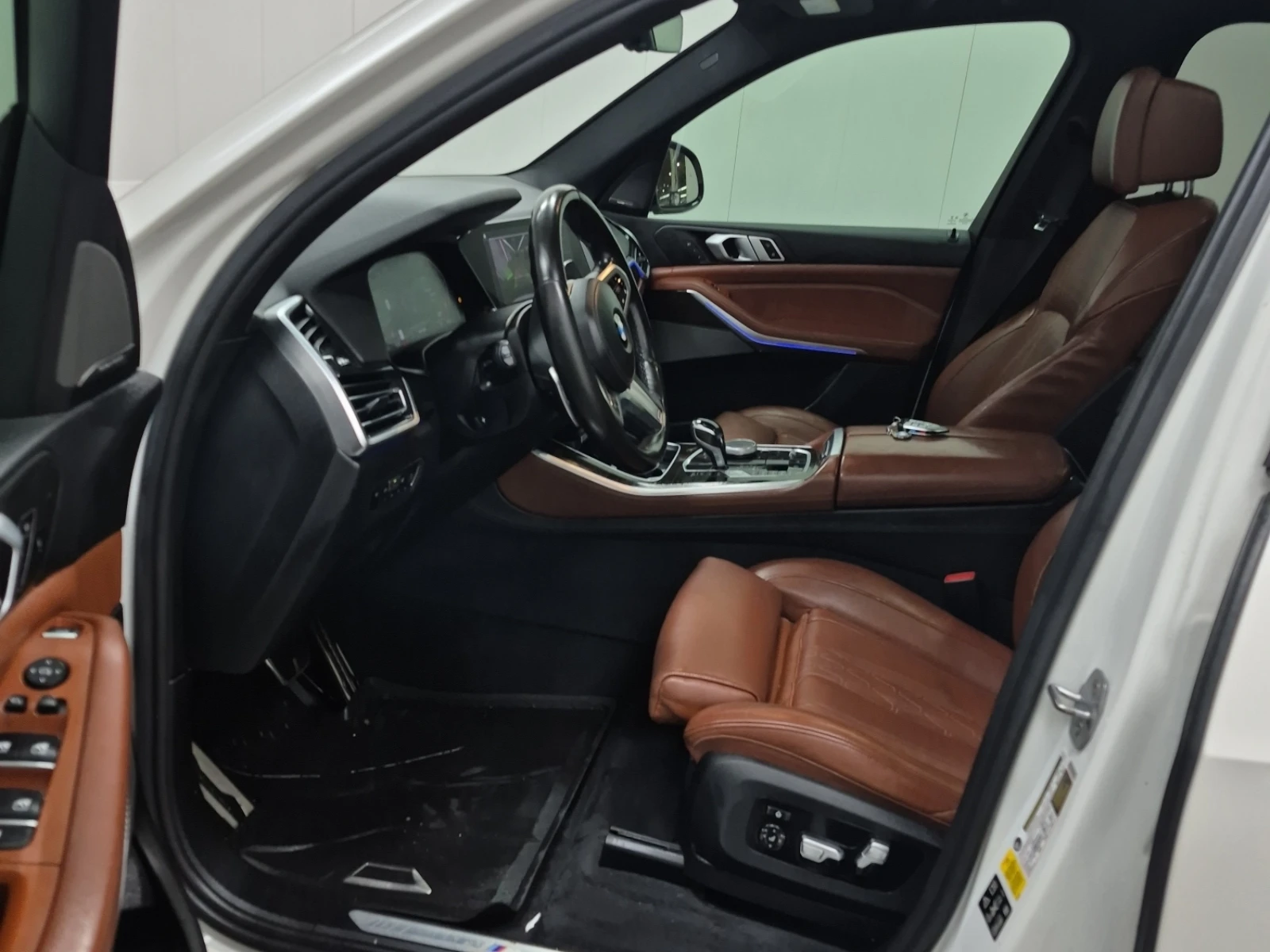BMW X5 M-Pack* 360view* Pano* Лазерни* Обдухване* H&K* , снимка 7 - Автомобили и джипове - 54427658
