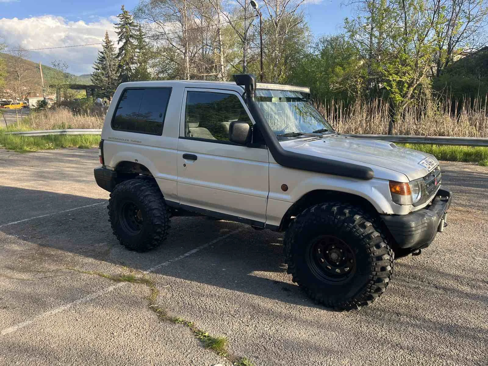 Mitsubishi Pajero, снимка 4 - Автомобили и джипове - 54430880