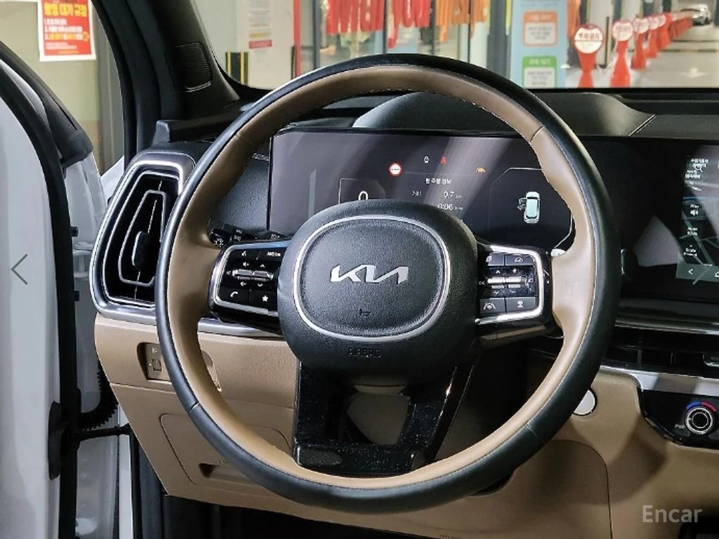 Kia Sorento 2.5T* 2WD* NOBLESSE* DISTRONIC* HEAD-UP* ОБДУХ, снимка 11 - Автомобили и джипове - 54741003