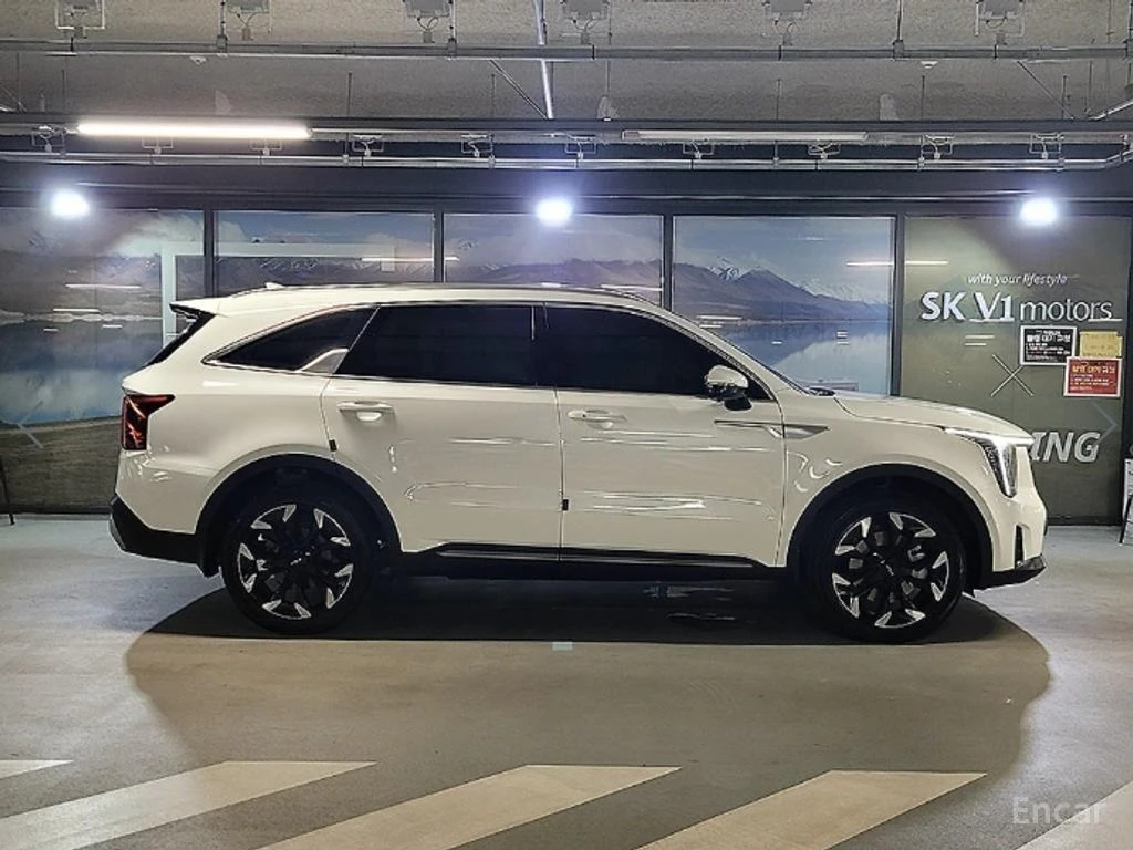 Kia Sorento 2.5T* 2WD* NOBLESSE* DISTRONIC* HEAD-UP* ОБДУХ, снимка 3 - Автомобили и джипове - 54741003