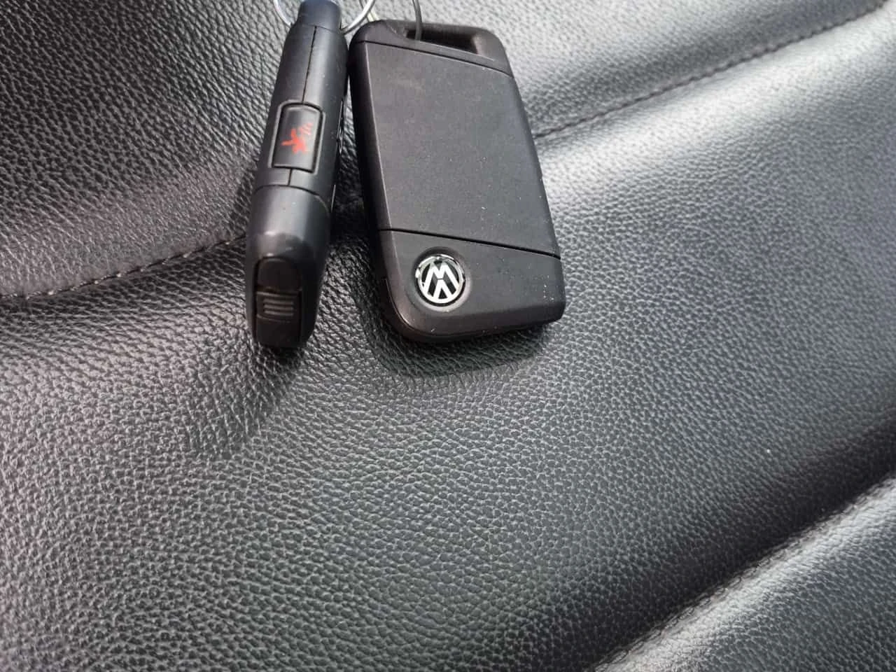 VW Tiguan * HIGHLINE* FULL DIGITAL * 2 КЛЮЧА * ПАНОРАМА * , снимка 8 - Автомобили и джипове - 55050171