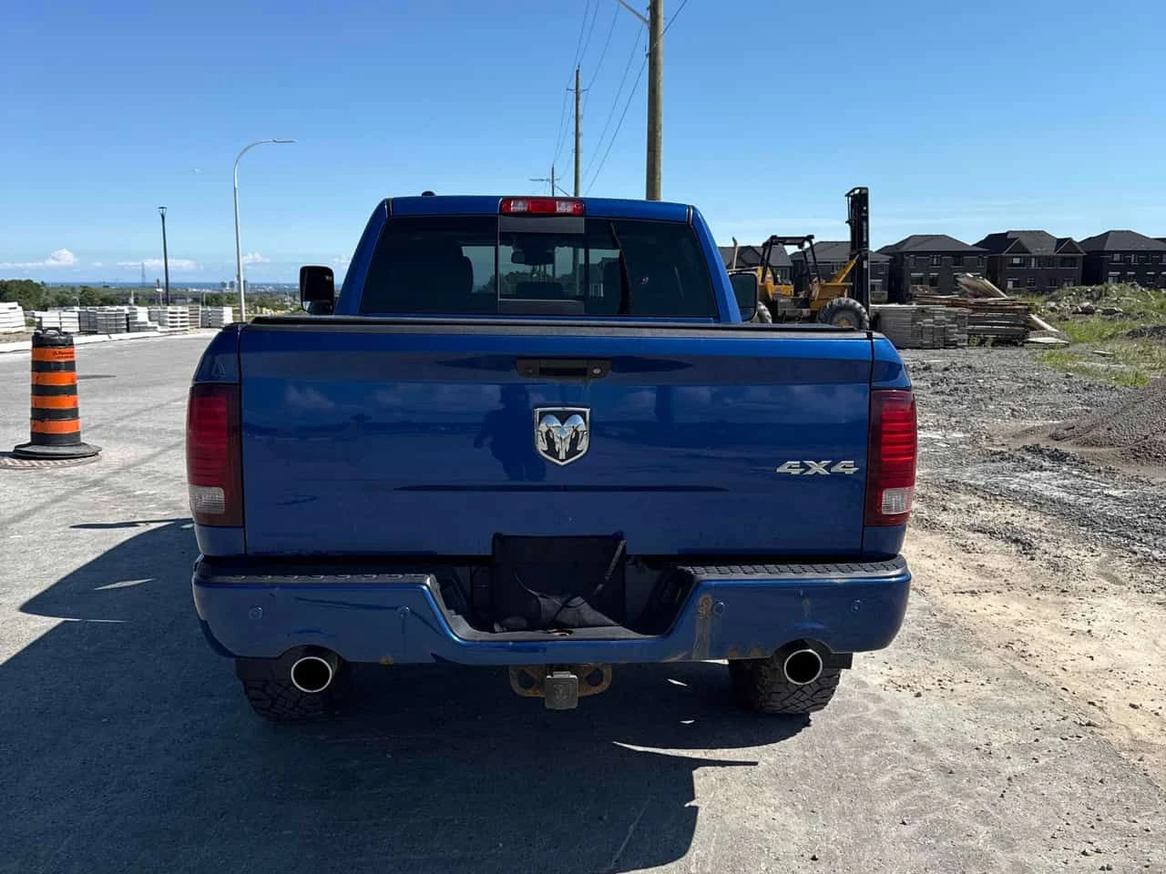 Dodge RAM 1500 * Sport * CARFAX * ОПЦИЯ ЗА ФИНАНСИРАНЕ , снимка 4 - Автомобили и джипове - 55224073